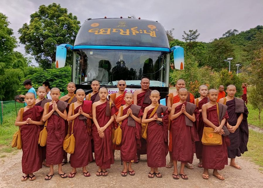 弄曼巴利沙彌，前往仰光修行讀經